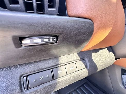 New 2026 Nissan Pathfinder Platinum w/ Cargo Package image 27