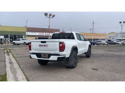 New 2026 GMC Canyon Elevation w/ Convenience Package