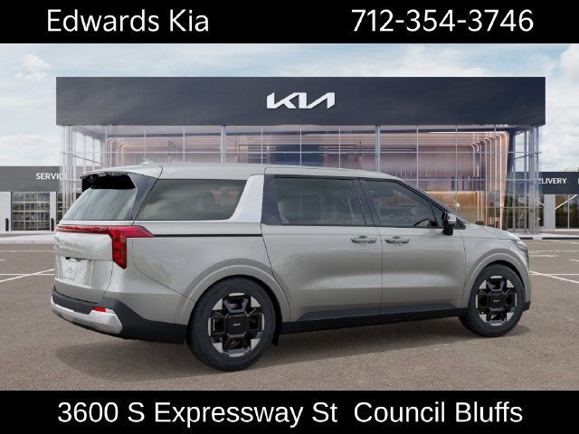 New 2027 Kia Carnival EX FWD image 7