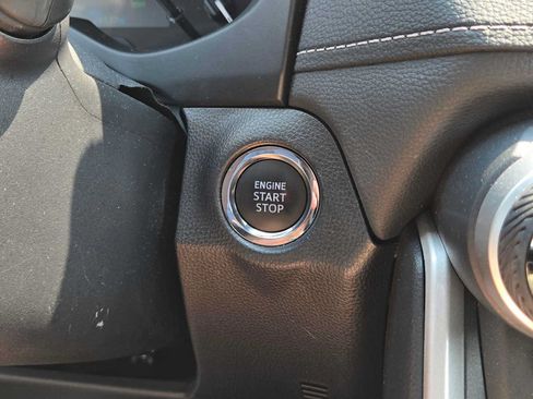 Certified 2025 Toyota RAV4 XLE AWD/4WD image 33