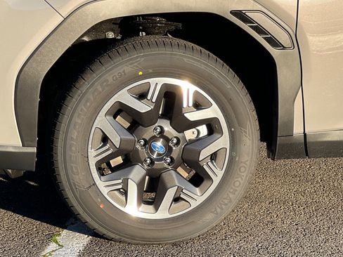 New 2026 Subaru Forester Premium image 25