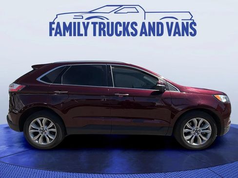 Used 2019 Ford Edge Titanium w/ Cold Weather Package AWD/4WD image 6