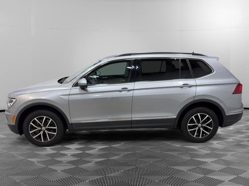 Used 2021 Volkswagen Tiguan SE AWD/4WD image 3