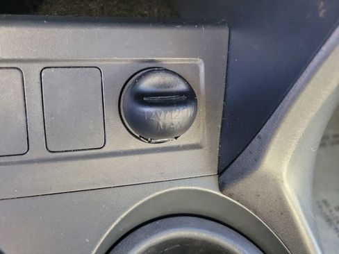 Used 2011 Toyota RAV4 Base image 19