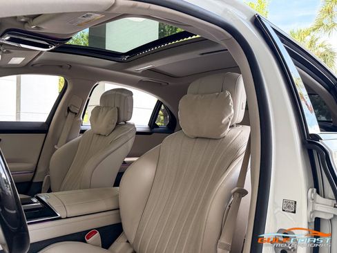 Used 2023 Mercedes-Benz S 580 4MATIC Sedan image 20
