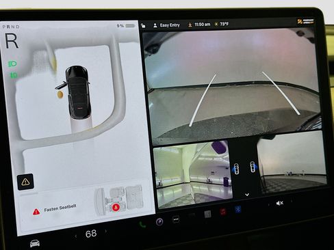 Used 2023 Tesla Model Y Performance image 22