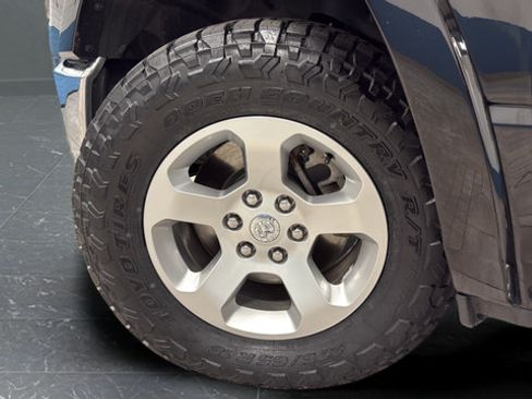 Used 2022 RAM 1500 Laramie w/ Trailer Tow Group AWD/4WD image 37