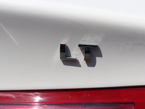 Used 2024 Chevrolet Malibu LT FWD image 59