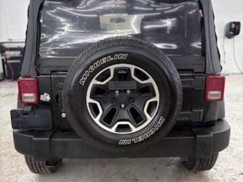 Used 2012 Jeep Wrangler Sport image 7