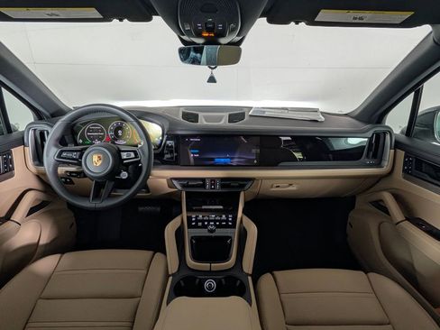 New 2026 Porsche Cayenne AWD/4WD image 20