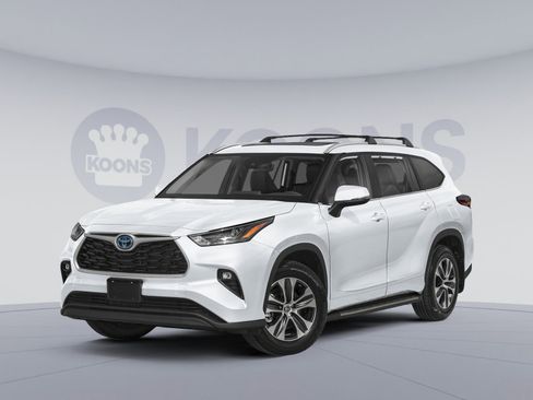 New 2026 Toyota Highlander XLE AWD/4WD image 1