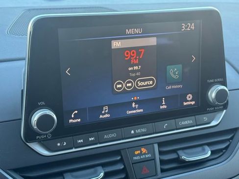 Used 2023 Nissan Altima 2.5 SR image 31