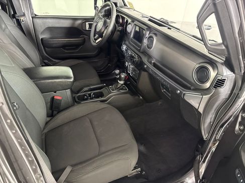 Used 2023 Jeep Wrangler Unlimited Sport AWD/4WD image 15