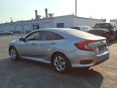 Used 2018 Honda Civic LX image 8