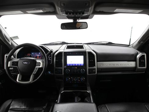 Used 2021 Ford F250 Lariat w/ Lariat Ultimate Package AWD/4WD image 13