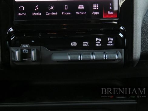 Used 2026 RAM 3500 Tradesman AWD/4WD image 17