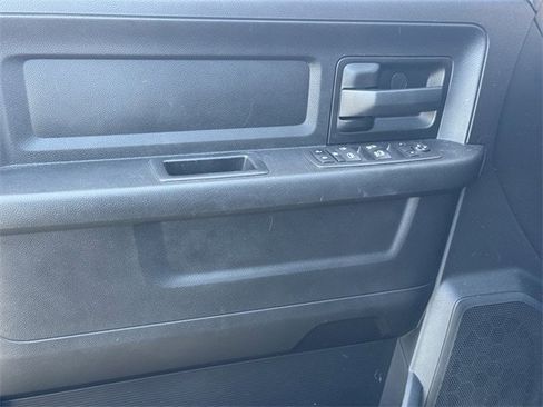 Used 2021 RAM 1500 Express image 22