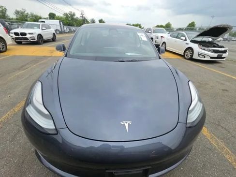 Used 2019 Tesla Model 3 Standard Range Plus RWD image 17