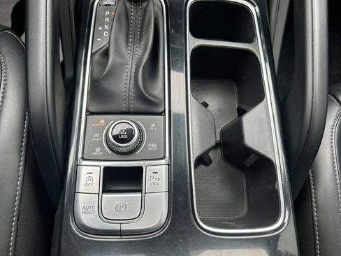 Used 2021 Kia Telluride S AWD/4WD image 31