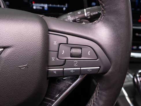 Used 2023 Cadillac Escalade Sport AWD/4WD image 29