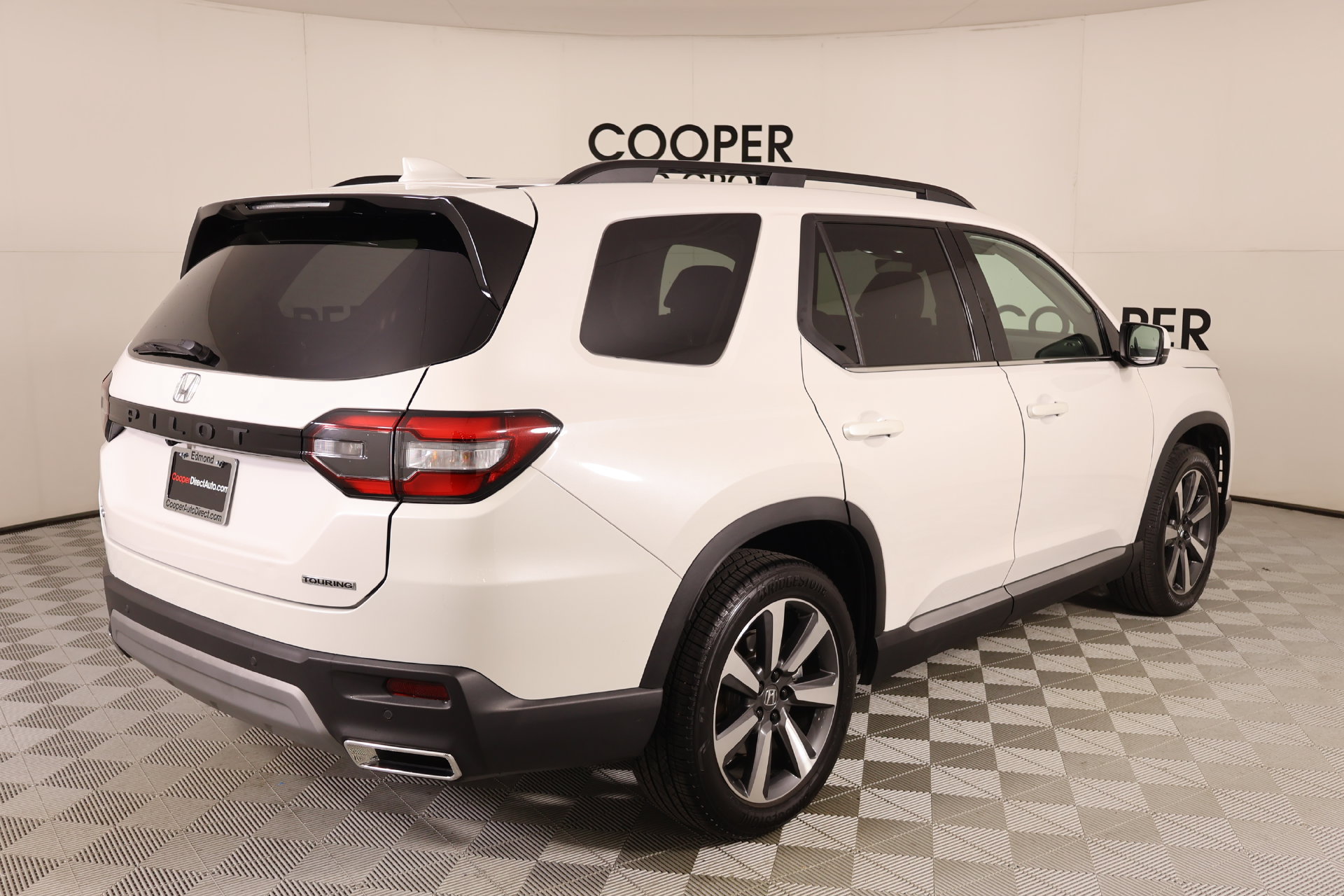 Used 2025 Honda Pilot Touring image 22