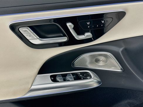 Certified 2025 Mercedes-Benz E 350 Sedan image 19