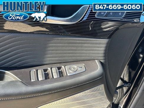 Used 2024 Hyundai Palisade Calligraphy image 23