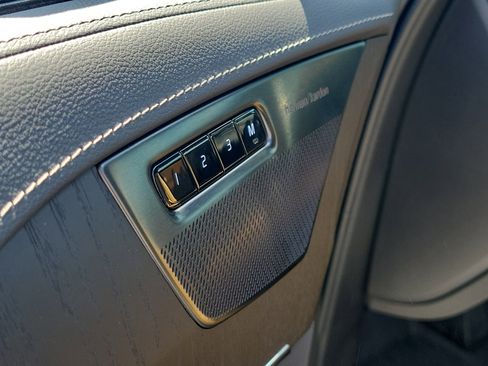 Used 2025 Volvo XC90 T8 Ultra w/ Protection Package Premier image 24