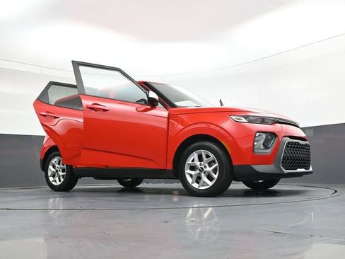 Used 2022 Kia Soul LX w/ Technology Package image 42
