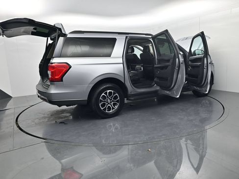 Used 2024 Ford Expedition Max XLT AWD/4WD image 65