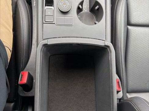 Used 2019 Volkswagen Atlas SE w/ Towing Package image 13