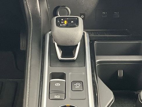 Certified 2025 Nissan Pathfinder SL w/ Cargo Package AWD/4WD image 20
