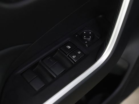 Used 2025 Toyota RAV4 LE image 19