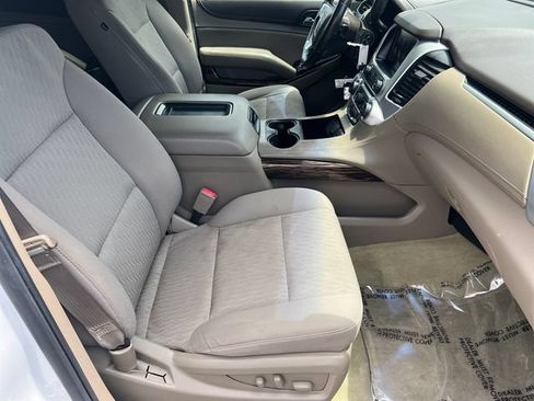 Used 2016 GMC Yukon SLE w/ Convenience Package RWD image 15