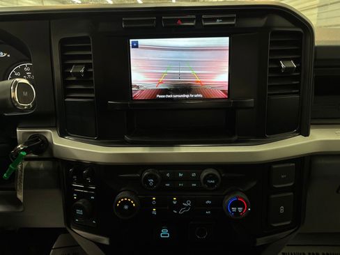 Used 2023 Ford F250 XL image 21