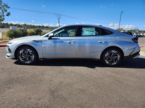 New 2026 Hyundai Sonata SEL image 7