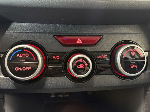 Used 2023 Subaru Crosstrek 2.0i Premium image 22