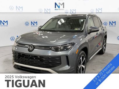 New 2025 Volkswagen Tiguan SE