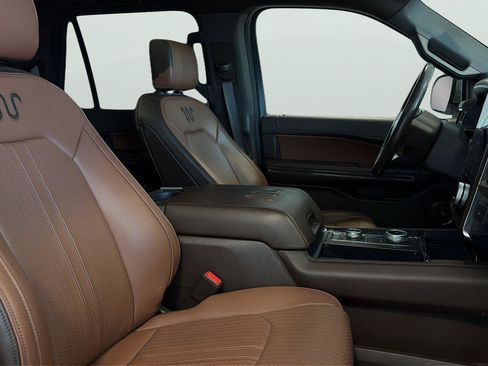 Used 2023 Ford Expedition Max King Ranch AWD/4WD image 15