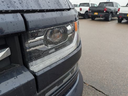 Used 2018 Chevrolet Silverado 1500 LTZ Z71 w/ Centennial Edition image 16