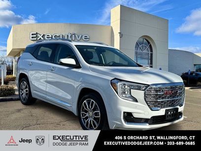 Used 2022 GMC Terrain Denali w/ LPO, Floor Liner Package