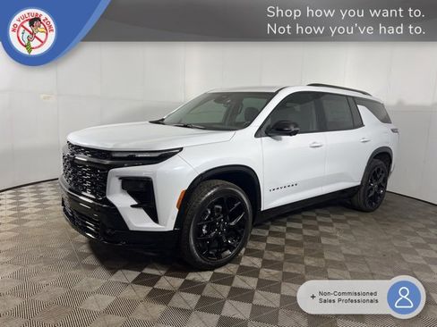 New 2026 Chevrolet Traverse RS image 1