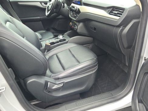 Used 2020 Ford Escape SEL image 7