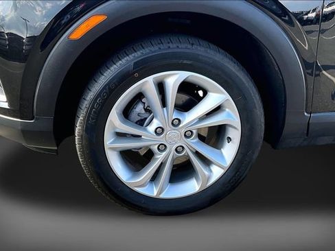 Used 2023 Buick Encore GX Preferred w/ Cold Weather Comfort Package AWD/4WD image 8
