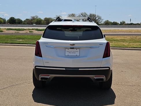 Used 2023 Cadillac XT5 Premium Luxury w/ Platinum Package AWD/4WD image 7