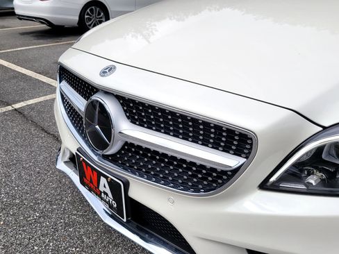 Used 2018 Mercedes-Benz CLS 550 CLS550 image 32