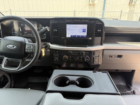 Used 2023 Ford F350 XL AWD/4WD image 25