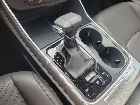 New 2026 Kia Carnival EX FWD image 35