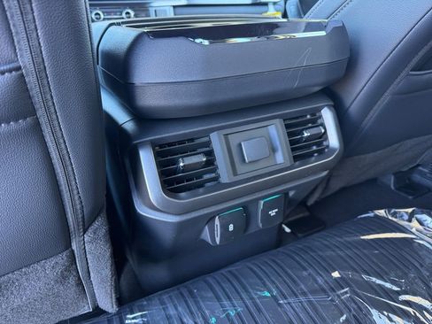 New 2025 Ford F150 Lariat w/ Equipment Group 501A Mid image 26