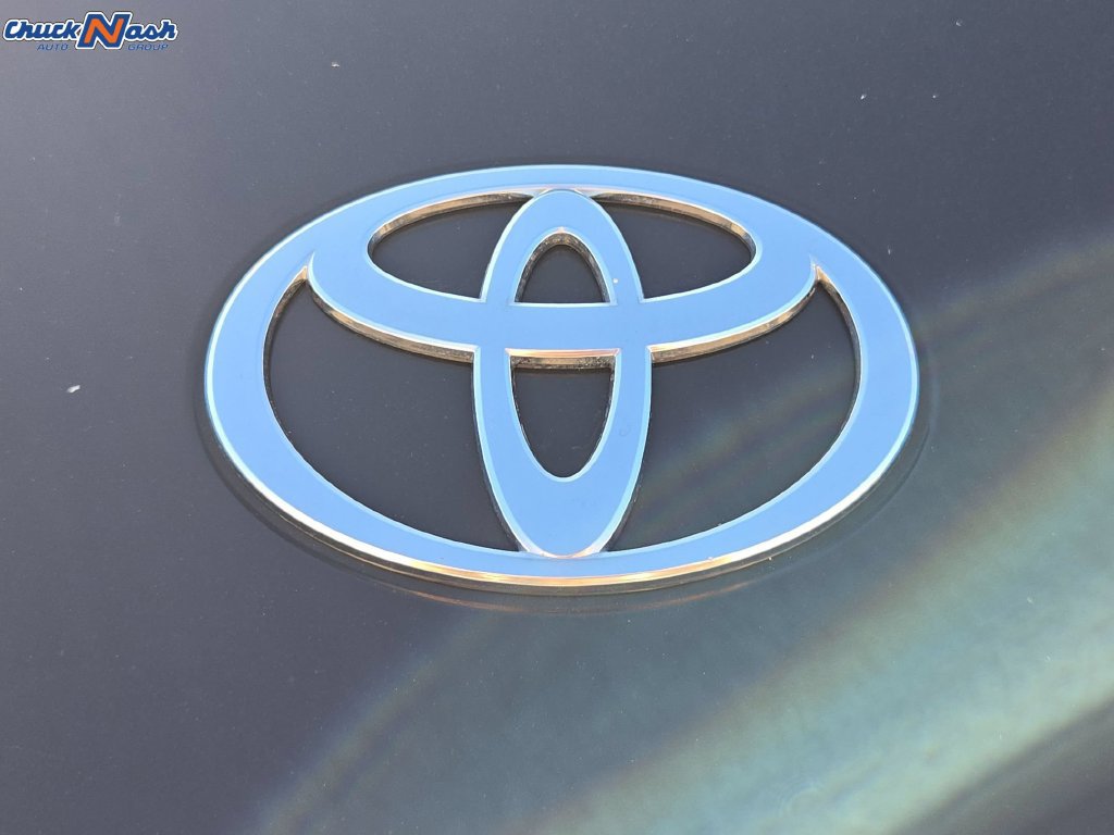 Used 2026 Toyota Camry SE FWD image 8